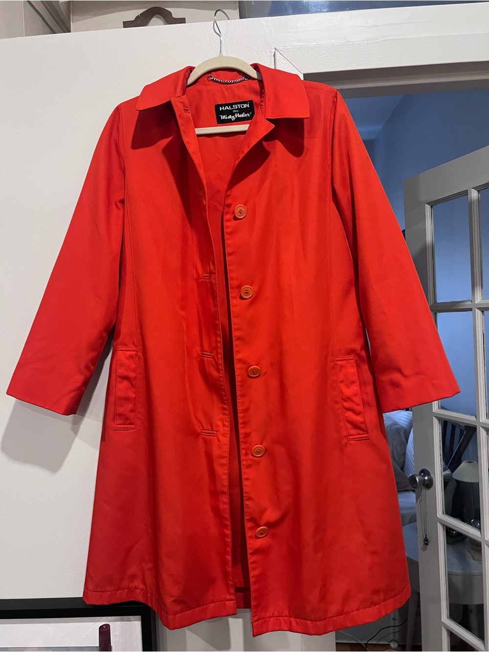 Halston Heritage Vibrant Red Single-Breasted Trench Coat